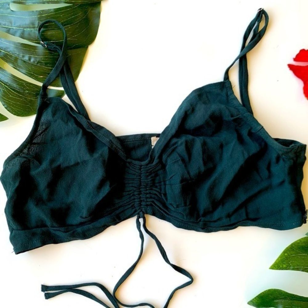 Urban Outfitters S Teal Crop top